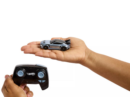 HOT WHEELS RC Car – Ford Mustang GTD (JBH04)