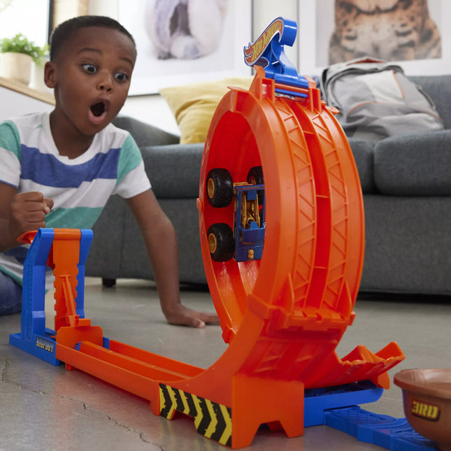 HOT WHEELS MONSTER TRUCKS Set – Trophy Challenge (JBX64)