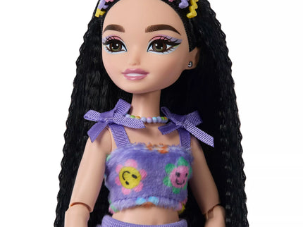 BARBIE DREAM BESTIES ROLLER SKATE doll – Renee (JFX99)