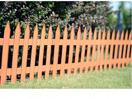 Dekoratyvinė plastikinė sodo tvorelė „Garden Classic“ 3,5 m (ruda)