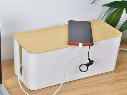 Dėžė ilgintuvams ir kabeliams paslėpti