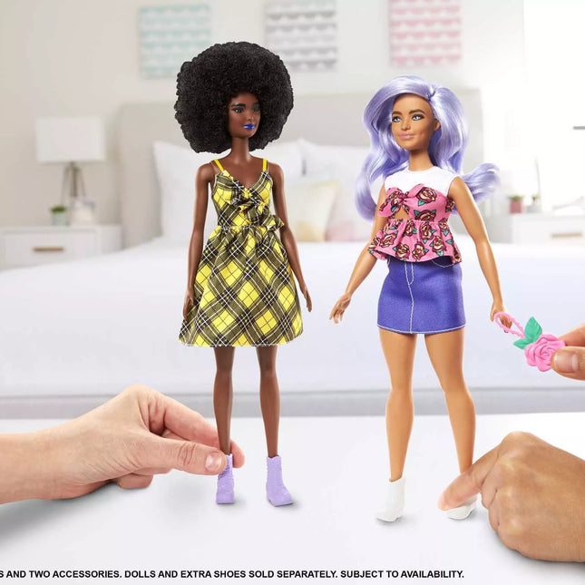 BARBIE Two-Outfit Set (GWF04)
