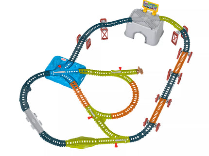 THOMAS AND FRIENDS Track Set in a Box (HNP81)