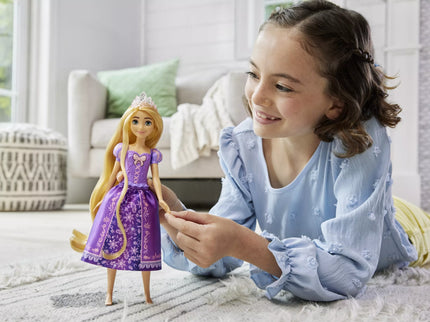 DISNEY PRINCESS dainuojanti lėlė Auksaplaukė (anglų kalba) (HPD41)