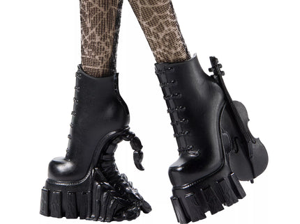 MONSTER HIGH X WEDNESDAY lėlė – Trečiadienė (HXJ04)