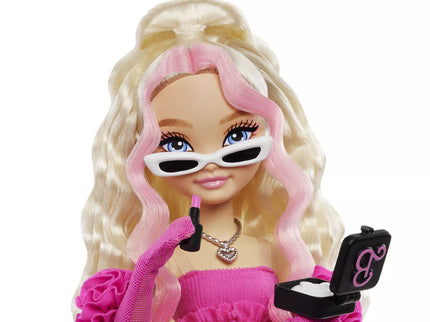 BARBIE DREAM BESTIES lėlė Malibu (HYC21)