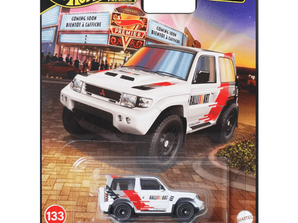 HOT WHEELS PREMIUM Model Car - Boulevard (GJT68)