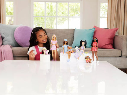 BARBIE TWINNING LOOKS Blonde Doll and Puppy Set (JFP36)