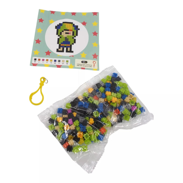 Konstruktorius iš detalių „Herojus”