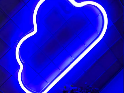 LED lempa debesies formos