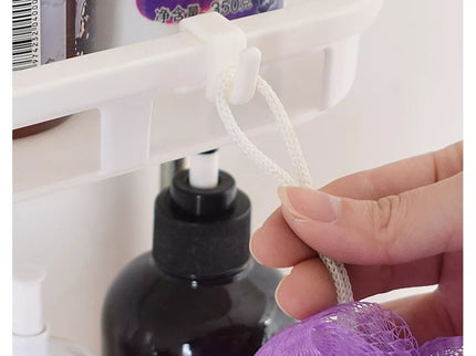 Vonios kambario lentyna virš klozeto