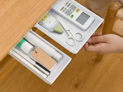 Lipnus stalčiai, 2 vnt.