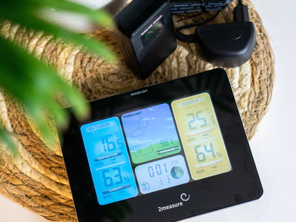 Meteorologinė stotis RCC – Elektroninė, bevielė, jutiklinė, juoda