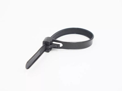 Plastic Fasteners (Straps)