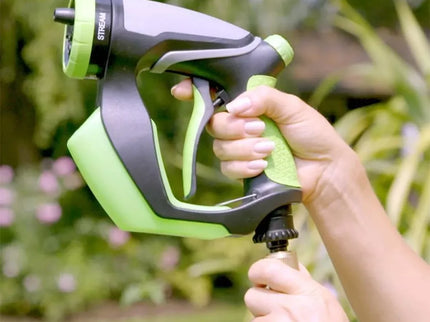 Purkštuvas su šampūno dozatoriumi