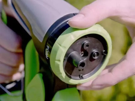 Purkštuvas su šampūno dozatoriumi