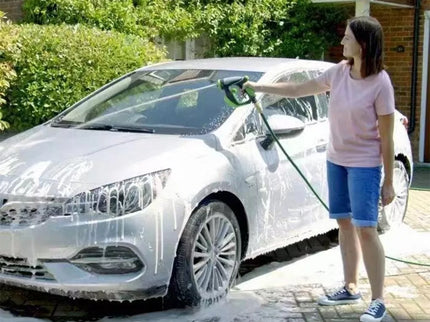 Purkštuvas su šampūno dozatoriumi