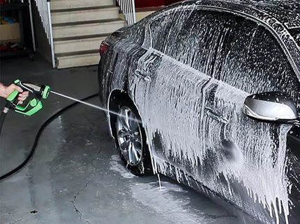 Purkštuvas su šampūno dozatoriumi