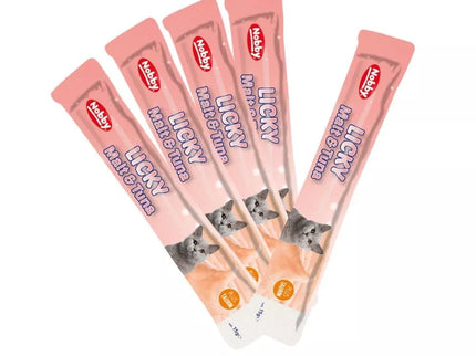 Cat treat with ground paste and tuna Licky, 5x15 g