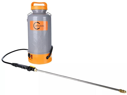 Akumuliatorinis purkštuvas su elektriniu siurbliu