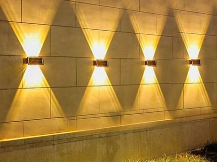 Šoninis LED šviestuvas su saulės panele