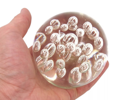 Stiklinė dekoracija „Burbulų gaublys“ – 9×9 cm