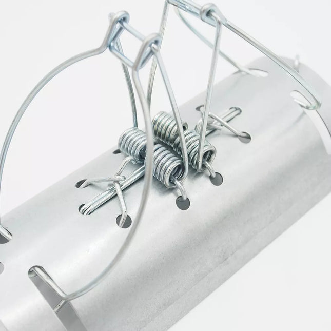 Tunnel-type mole traps